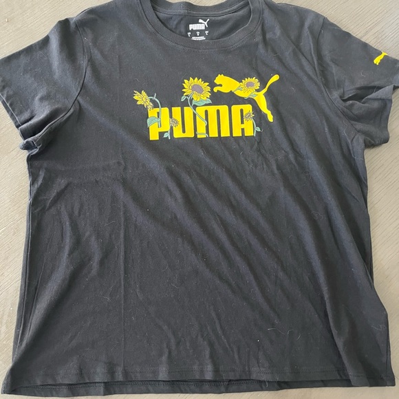 Women’s Large Puma CropTop in Black Sunflower Puma Logo NEW Excellent Condition - Picture 2 of 9